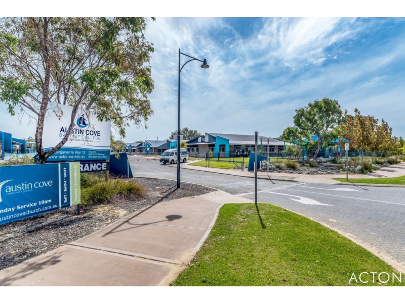 12 Harvey Crescent, South Yunderup WA 6208