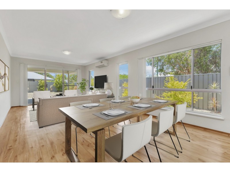 2 Vaucluse Way, Coodanup WA 6210