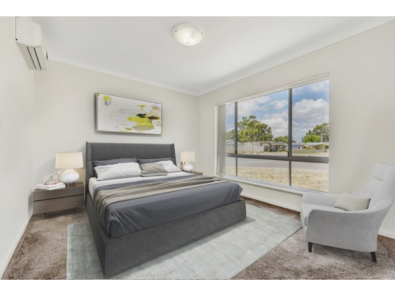 2 Vaucluse Way, Coodanup WA 6210