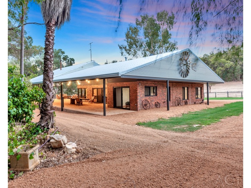 249 Boyd Road, Keysbrook WA 6126