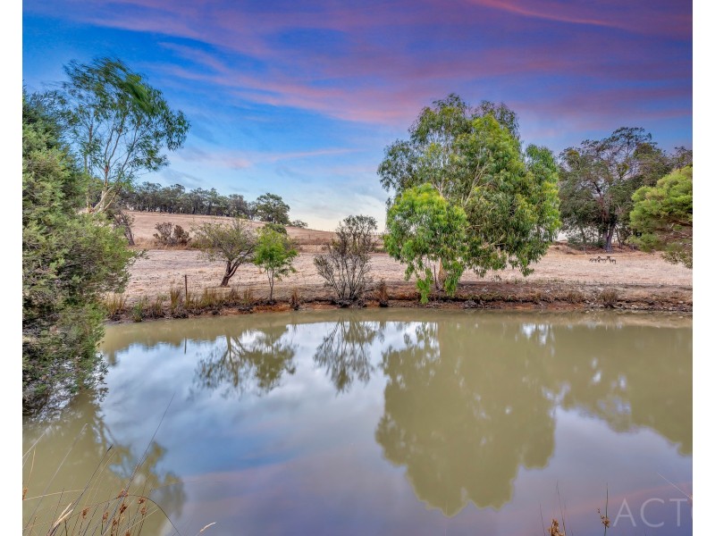 249 Boyd Road, Keysbrook WA 6126
