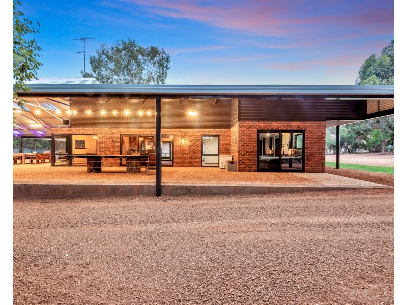 249 Boyd Road, Keysbrook WA 6126