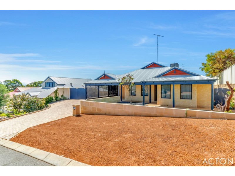 4 Cunderdin Loop, Dawesville WA 6211