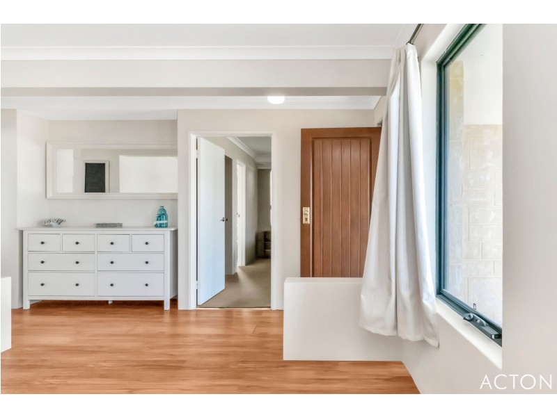 4 Cunderdin Loop, Dawesville WA 6211