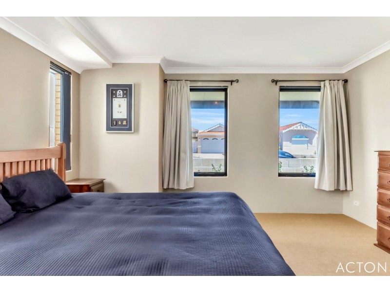 4 Cunderdin Loop, Dawesville WA 6211