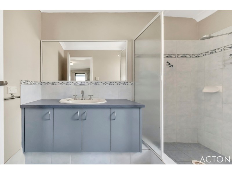 4 Cunderdin Loop, Dawesville WA 6211