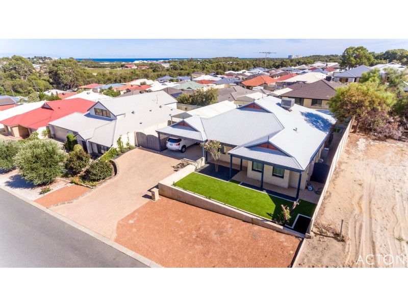 4 Cunderdin Loop, Dawesville WA 6211