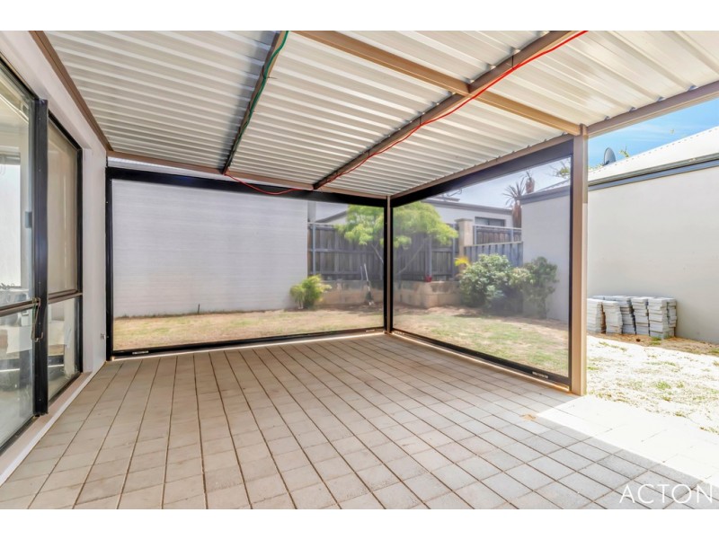 12 Middleton Loop, Meadow Springs WA 6210