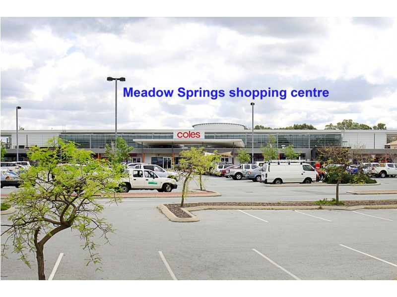 12 Middleton Loop, Meadow Springs WA 6210