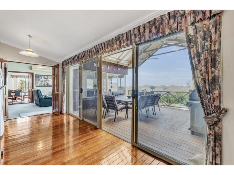 31 Hill Street, Halls Head WA 6210