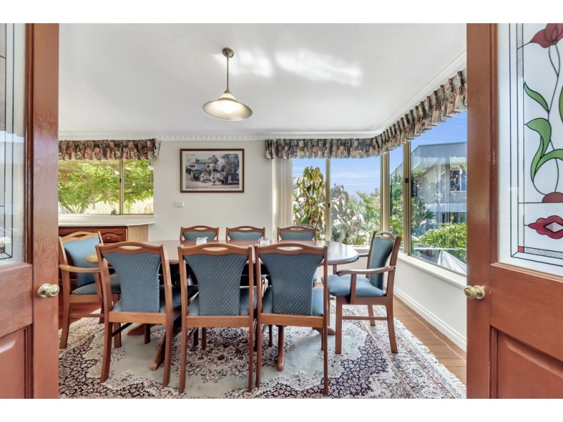 31 Hill Street, Halls Head WA 6210