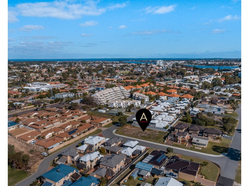24 Lola Place, Mandurah WA 6210