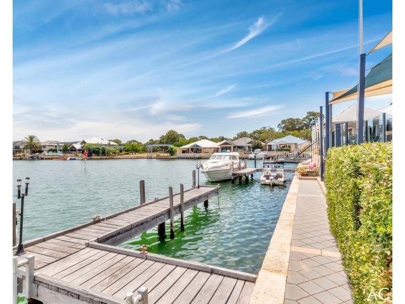 18 Tasman Loop, Dudley Park WA 6210