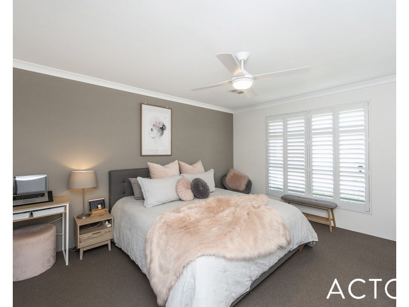 12 Pardalote Way, Erskine WA 6210