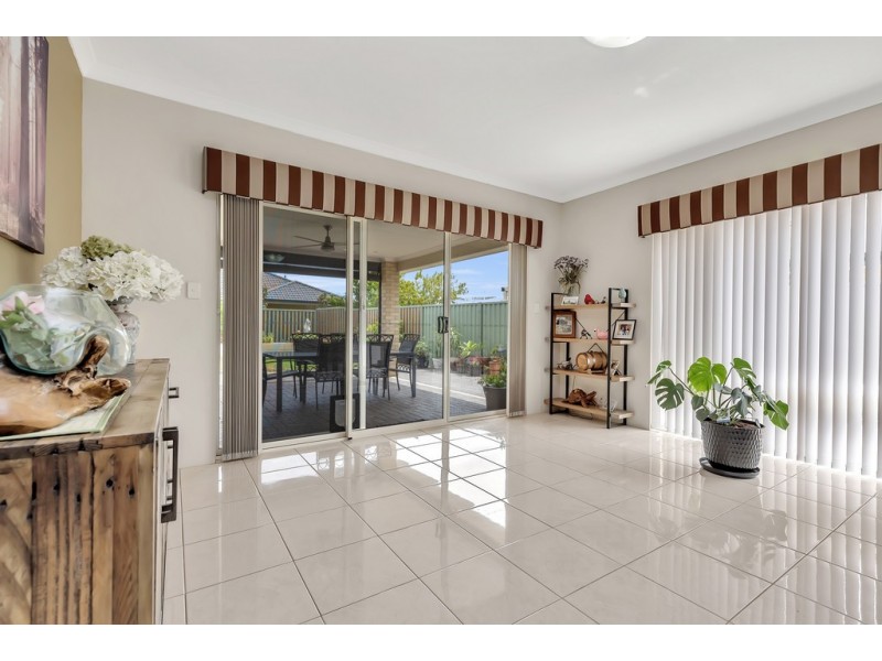 5 Bibbulmun Meander, Ravenswood WA 6208