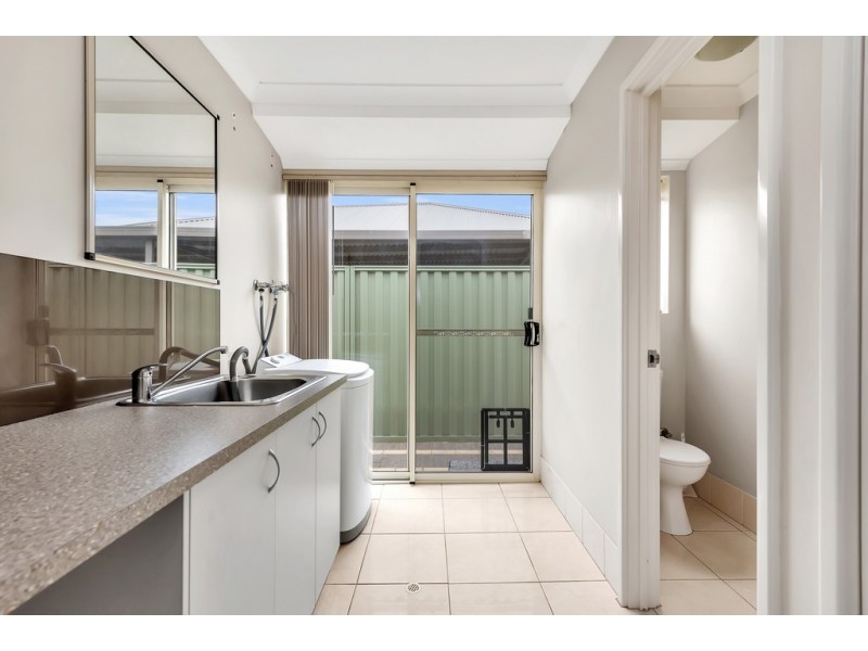 5 Bibbulmun Meander, Ravenswood WA 6208