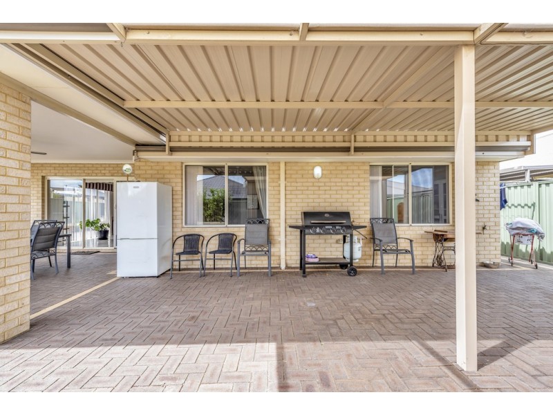 5 Bibbulmun Meander, Ravenswood WA 6208