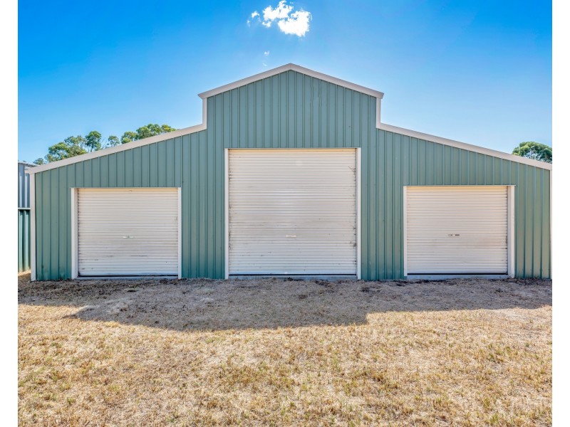 253 Lakes Road, Greenfields WA 6210