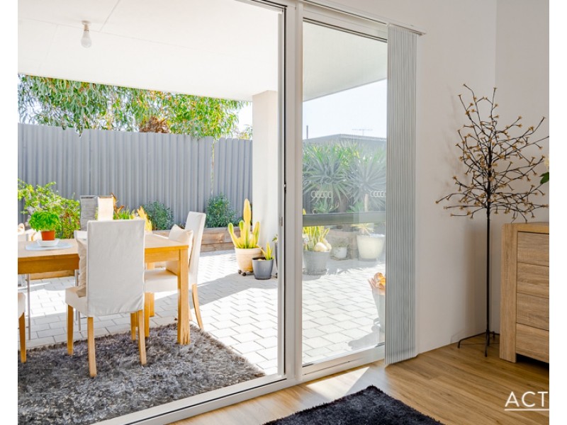 14B Scrivener Place, Halls Head WA 6210