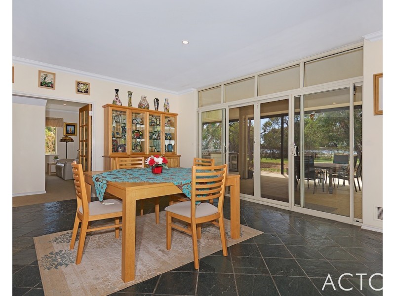 20 Bulara Road, Greenfields WA 6210