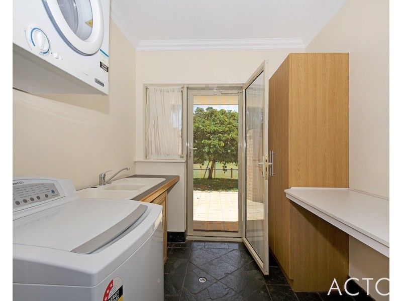 20 Bulara Road, Greenfields WA 6210
