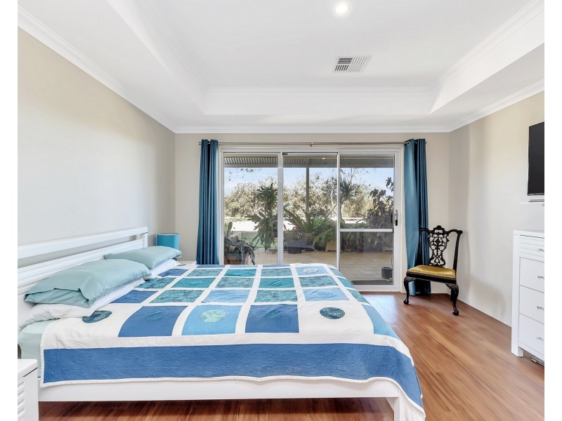 44 Lakeway Retreat, Dawesville WA 6211