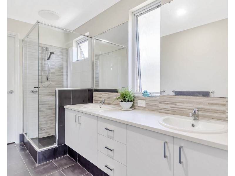 44 Lakeway Retreat, Dawesville WA 6211