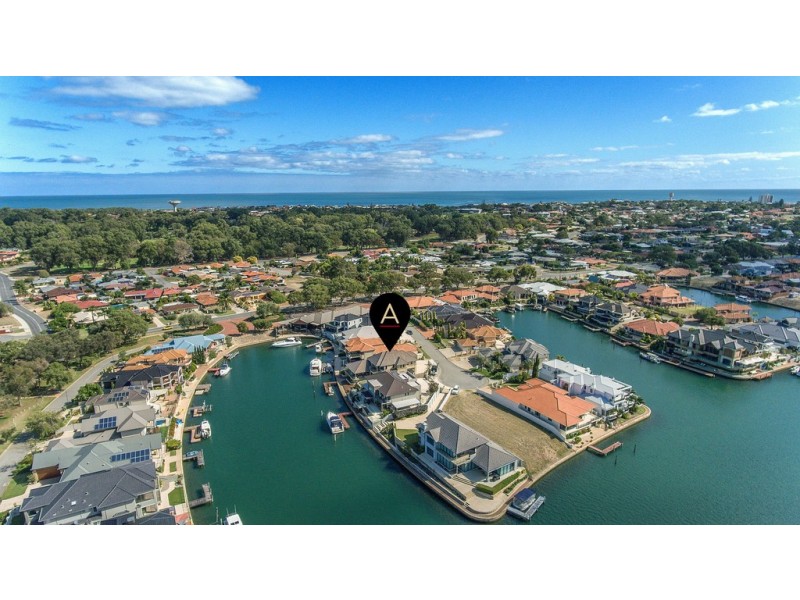 5 Solstraale Place, Halls Head WA 6210