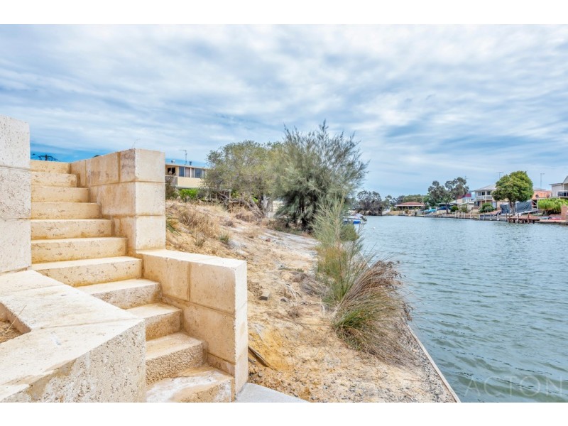 17 Oomoo Place, South Yunderup WA 6208