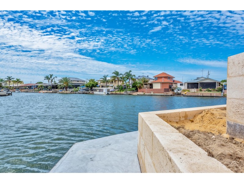 17 Oomoo Place, South Yunderup WA 6208