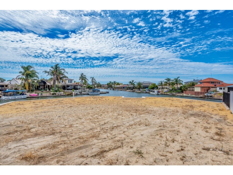 17 Oomoo Place, South Yunderup WA 6208