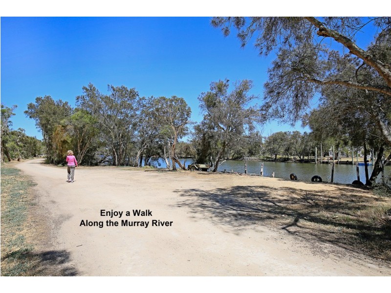 17 Oomoo Place, South Yunderup WA 6208