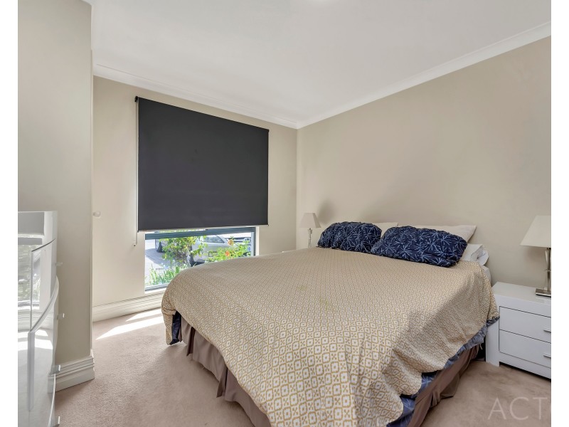 74 Banksia Terrace, South Yunderup WA 6208