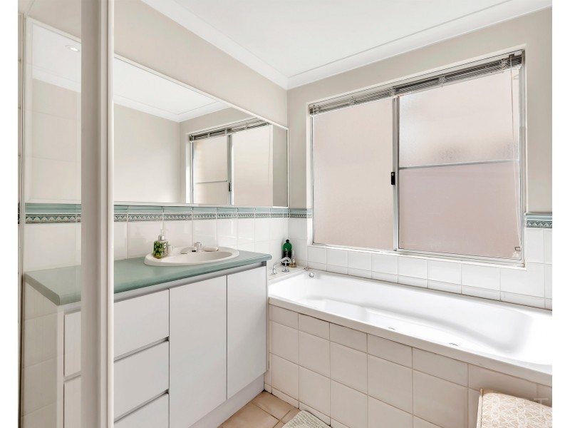 74 Banksia Terrace, South Yunderup WA 6208