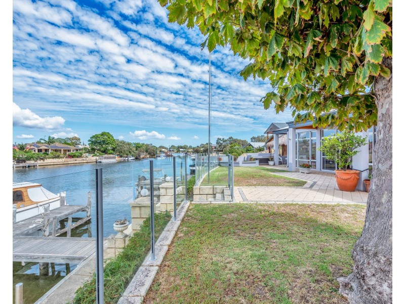 74 Banksia Terrace, South Yunderup WA 6208