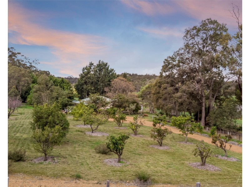 50 Yamba Drive, Keysbrook WA 6126