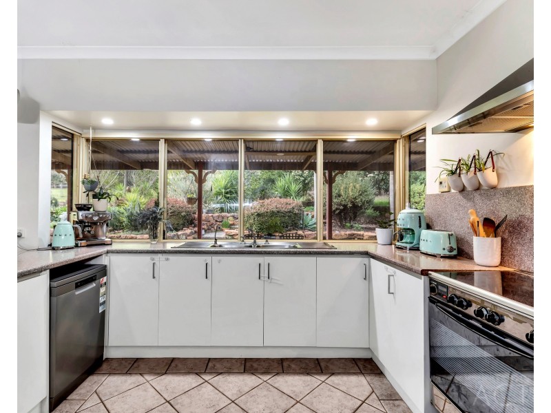 50 Yamba Drive, Keysbrook WA 6126