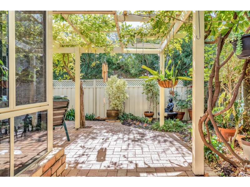 3 Parkwater Cove, Halls Head WA 6210
