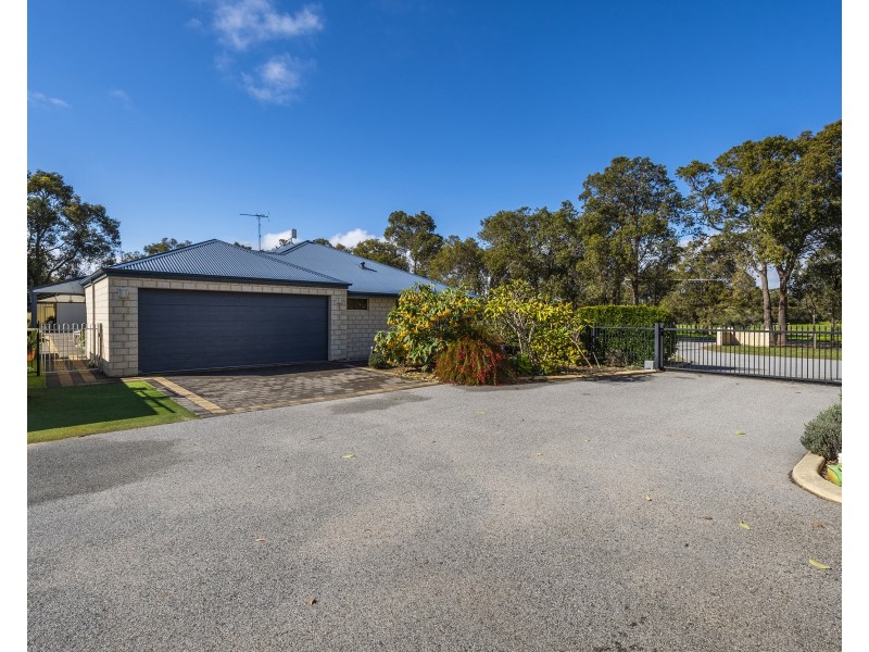 131 Red Road, Parklands WA 6180