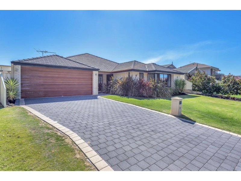 31 Malata Ridge, Lakelands WA 6180