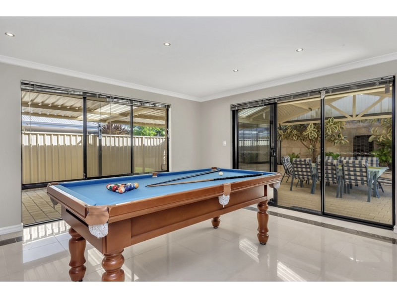 31 Malata Ridge, Lakelands WA 6180