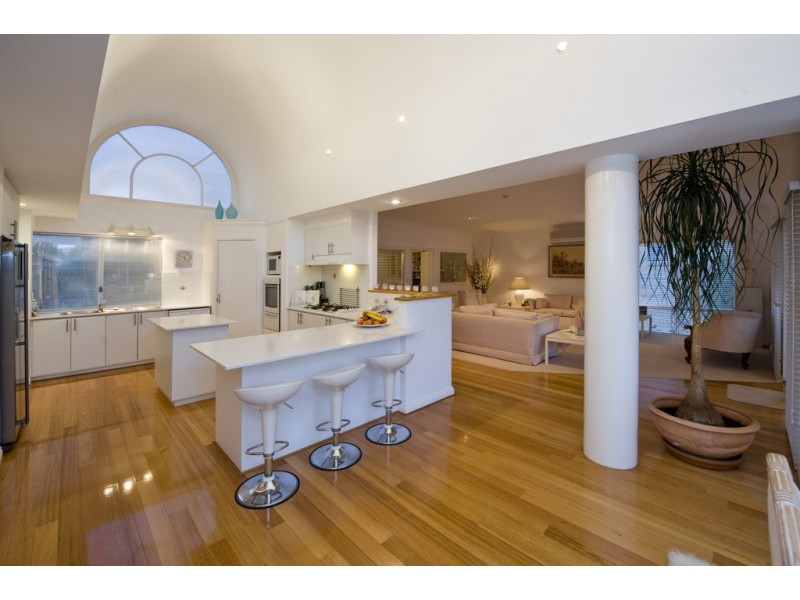 9 Siska Court, Halls Head WA 6210