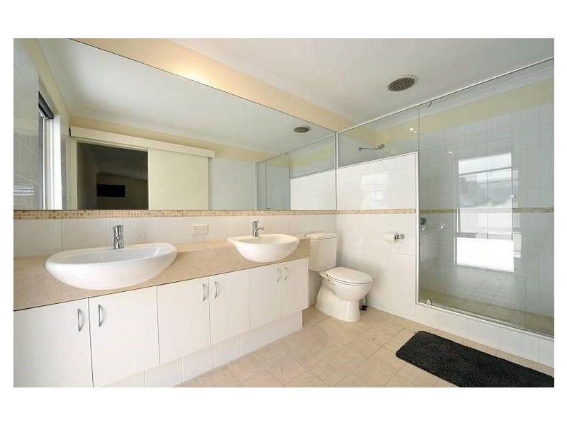 14 Sinclair Vista, Lakelands WA 6180