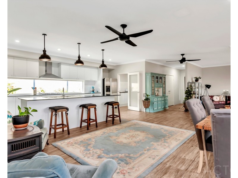 61 Morfitt Street, Mandurah WA 6210