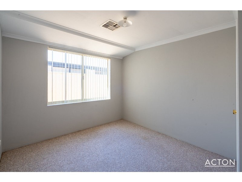 1 Ravendale Drive, Dudley Park WA 6210