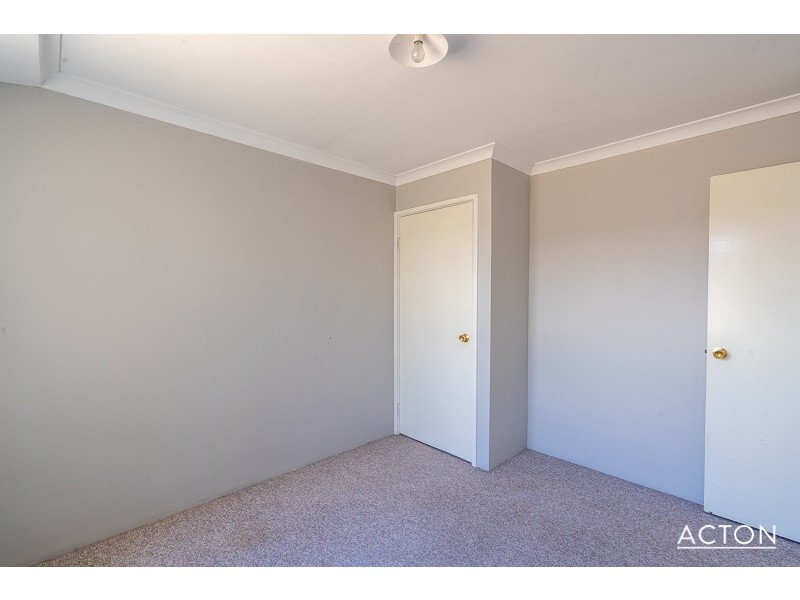 1 Ravendale Drive, Dudley Park WA 6210