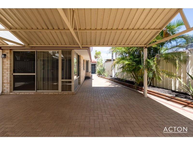 1 Ravendale Drive, Dudley Park WA 6210