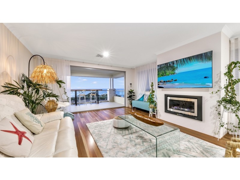 32 Acerosa Boulevard, Halls Head WA 6210