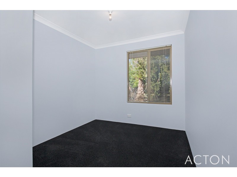 30 Herald Rise, Greenfields WA 6210