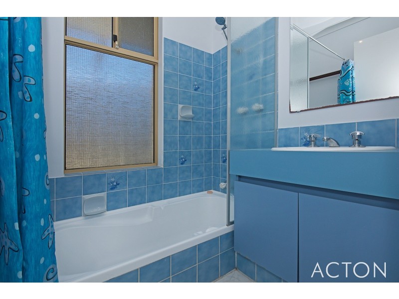 30 Herald Rise, Greenfields WA 6210